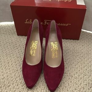 Salvatore Ferragamo never worn Fuchsia suede pumps.